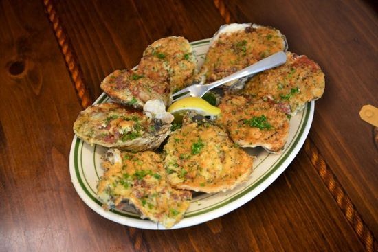 Joe and Dave's Favorite Oysters (8)*