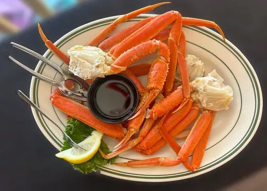 Steamed Alaskan Crab Legs