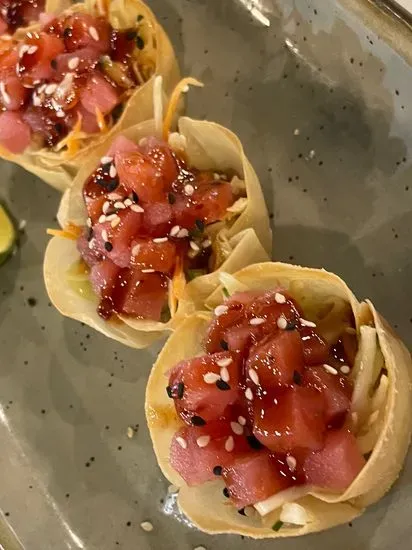 Thai Tuna Tartar Wonton Cups