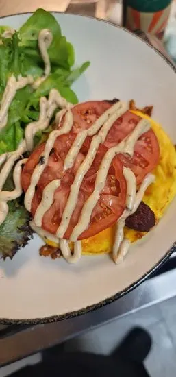 STACKED SMOKED BLT OMELET