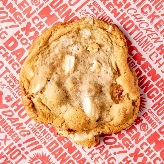 SALTED CARAMEL WHITE CHOCOLATE CHIP COOKIE