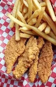 4 Chicken Strips (Fries)