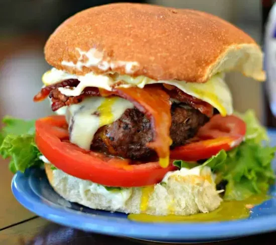 Egg Bacon Burger