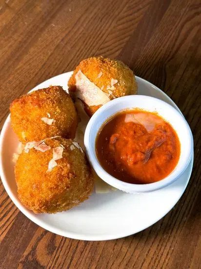 BACON MAC & CHEESE BALLS (3pc)