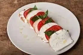 MOZZARELLA CAPRESE