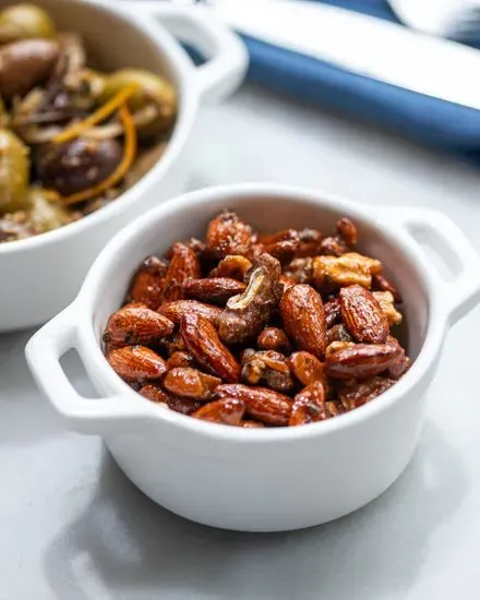 Sweet & Spicy Nut Mix