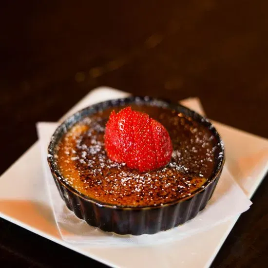 BLACK & WHITE CREME BRULEE*