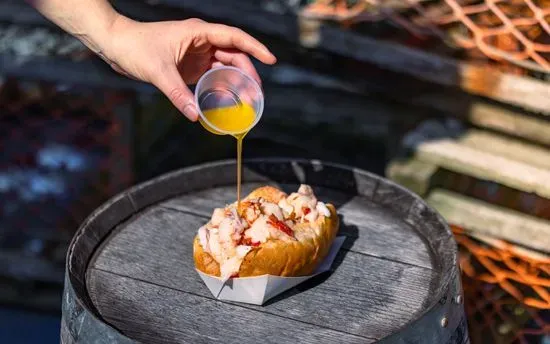 Large Lobster Roll with Butter