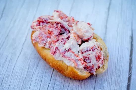 Large Lobster Roll with Mayo