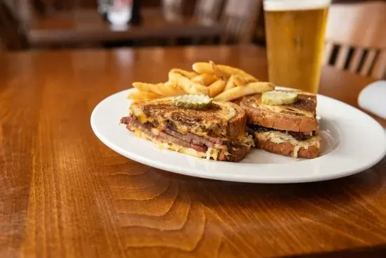 Brisket Reuben