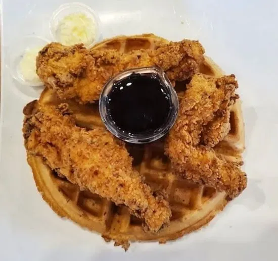 Fried chicken & Waffle