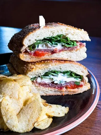 Prosciutto, Arugula, Fresh Mozzarella