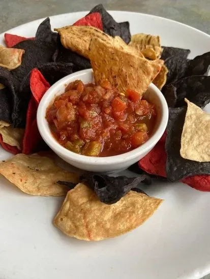 Tortilla Chips & Salsa