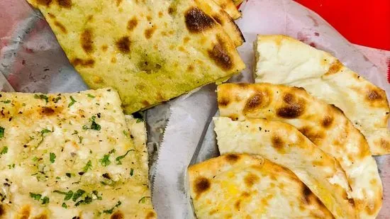 Assorted Naans