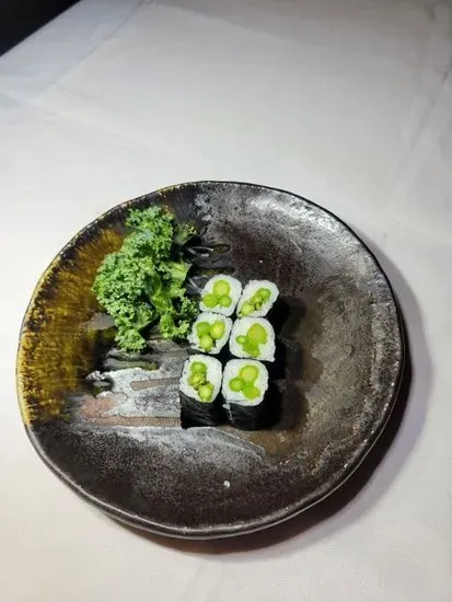 Asparagus Roll (6pcs)