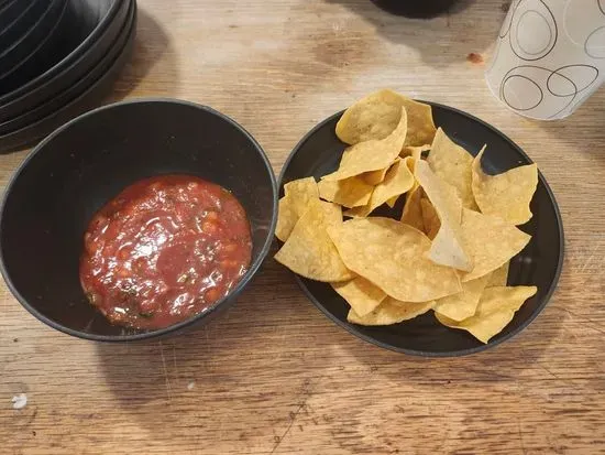 Chips & Salsa