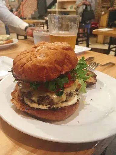 Farm Burger