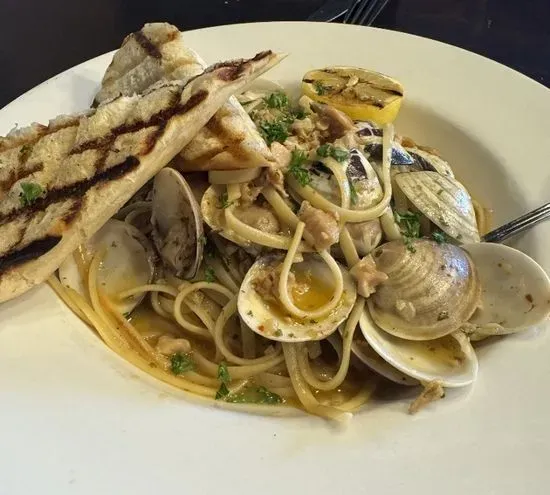 Clams Linguine