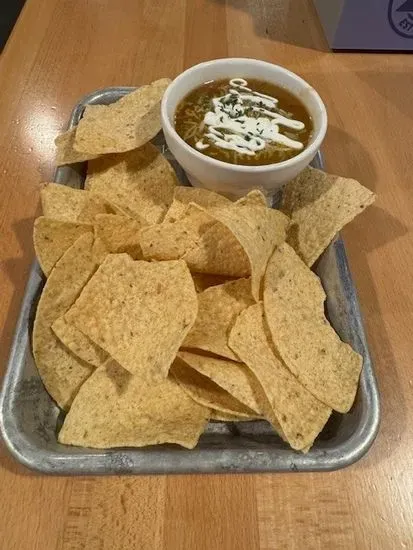 CUP GREEN CHILE (CHIPS)