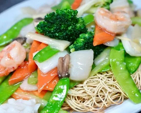 C24. Seafood Pan-Fried Noodle