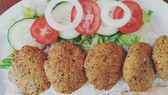 17. Falafel Plate