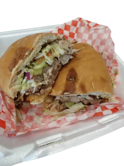 Carnitas torta