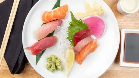 C. Choice of 1 Roll + 4 Pieces of Chef Selected Nigiri + 4 Pieces of Chef Selected Sashimi