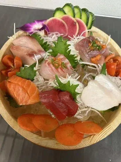 D. 12 Pieces of Chef Selected Sashimi