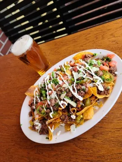 Sloan's Nachos (Full Order)