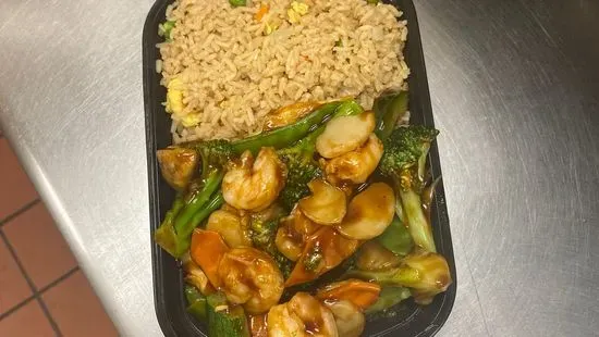 C12-shrimp with mixed vegetables 