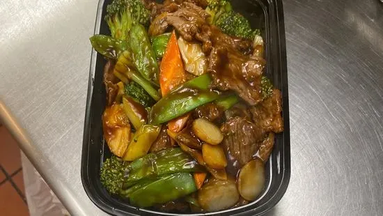 Beef with mixed vegetables 