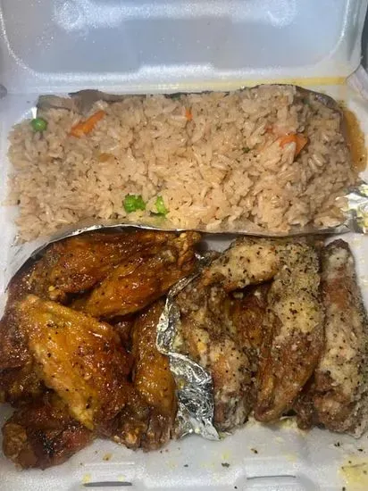 Fifteen Piece Wings Combo with Fried Rice