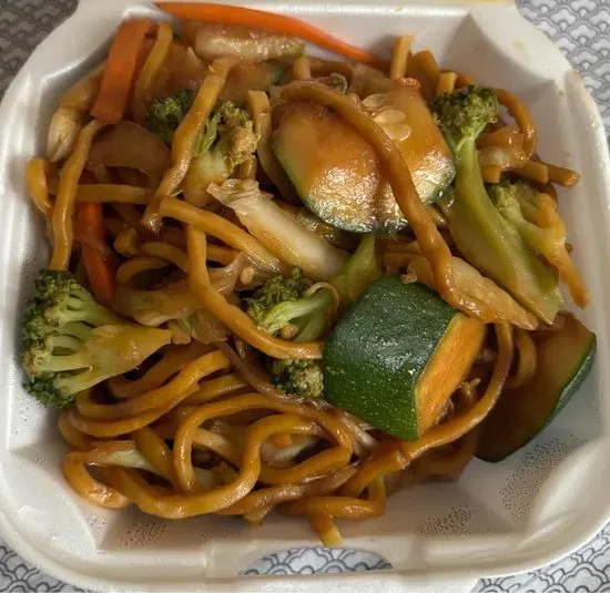 L1. Vegetable Lo Mein