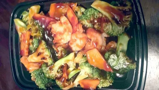 S11. Shrimp with Broccoli