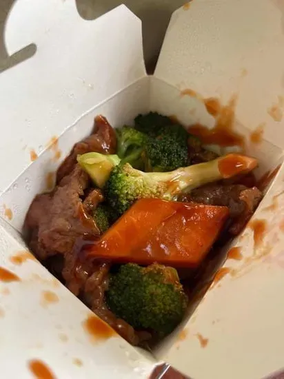 B5. Beef with Broccoli