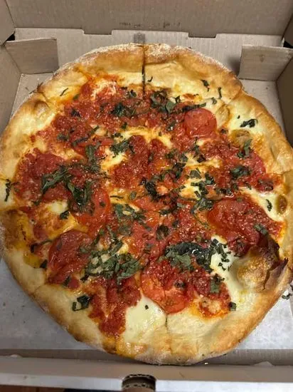 The Pizza Margherita (Medium 14")