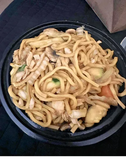 A12. Lo Mein