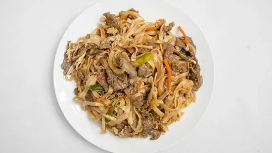 Cantonese Beef Chow Fun