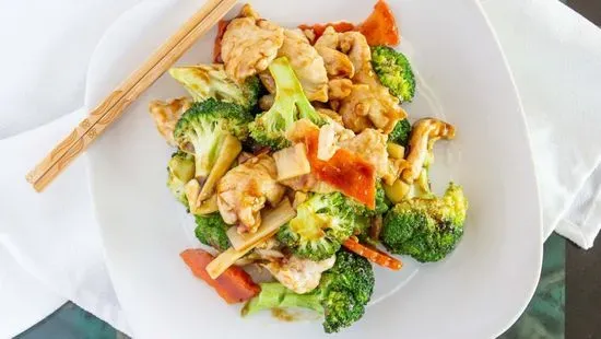 Chicken With Broccoli