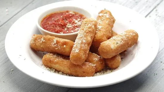 Fried Mozzarella Sticks with Marinara