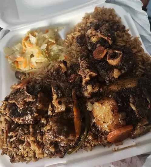 Oxtails (Dinner)