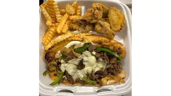 Steak Philly Combo with 6 Wings/ Philly de Res Combo con 6 Alitas