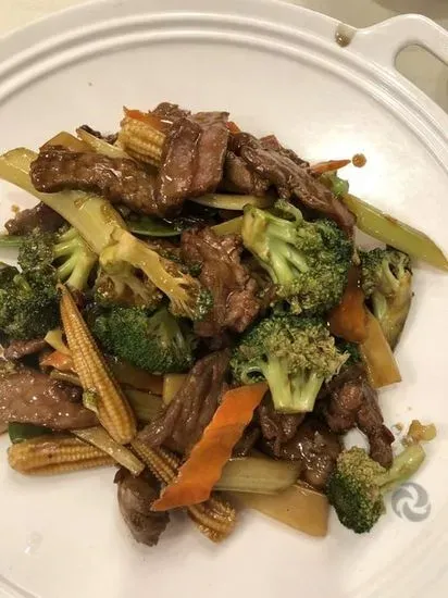 Black Pepper Beef 