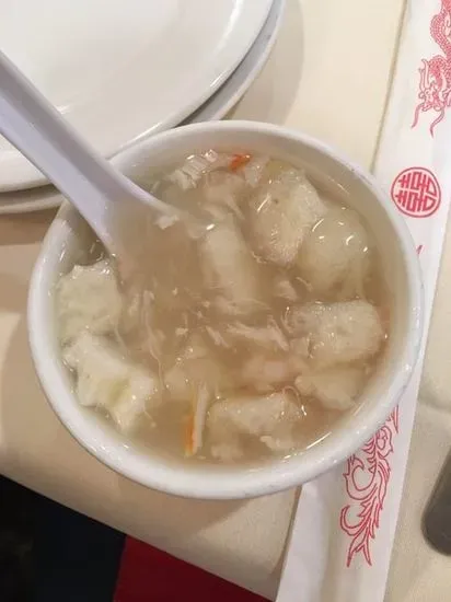 Crab Meat and Fish Maw Soup