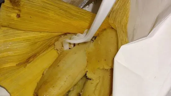 Tamales Chicken - Corn Leaf 