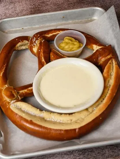 BW Pretzel