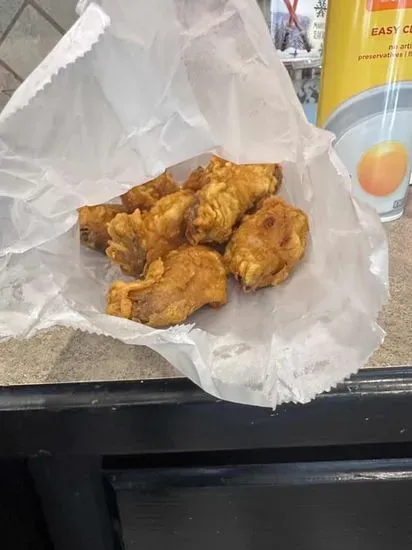 7.. Chicken Wings (8)