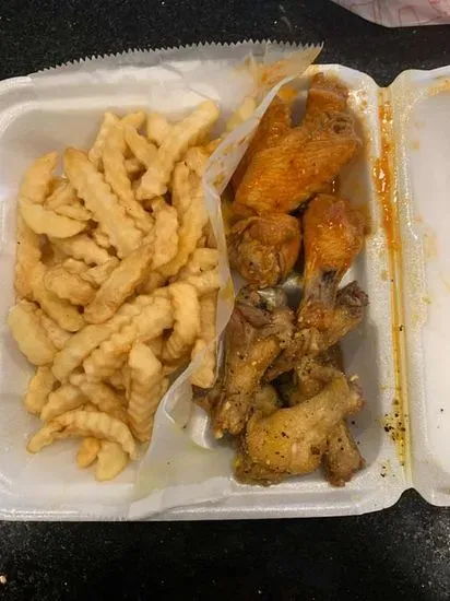 10 Pieces Wings with Fries & Drink