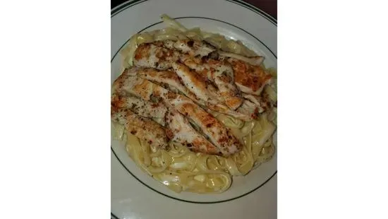 Chicken Alfredo Fettuccine