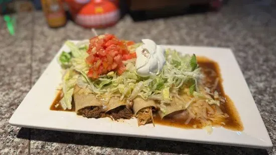 Enchiladas Super Rancheras Plater